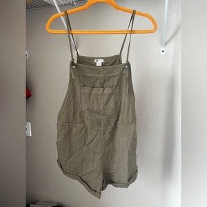 Billabong overall shorts